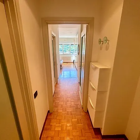 Apartment Art &